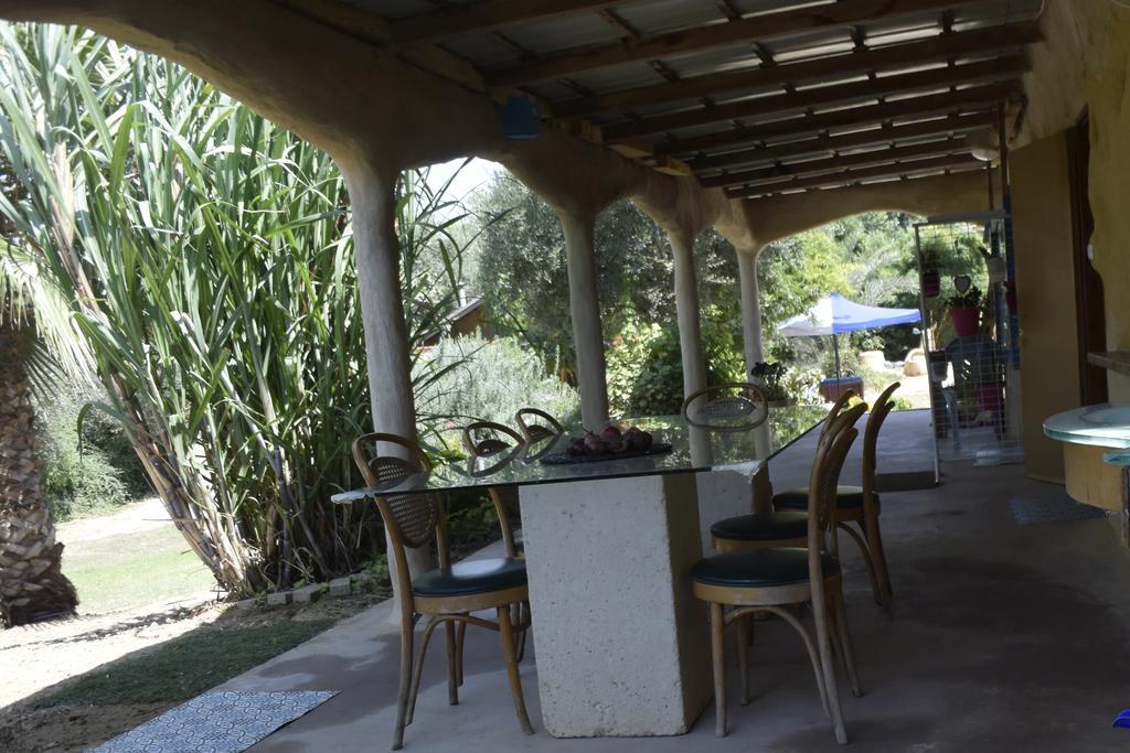 Dutch Farm Israel Bed and Breakfast Sede Zevi Εξωτερικό φωτογραφία